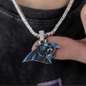 NEW GLD Carolina Panthers Official NFL Pendant